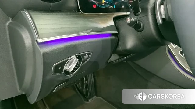 Mercedes-Benz E-Class W213 2023 Белый из Кореи, фото 6