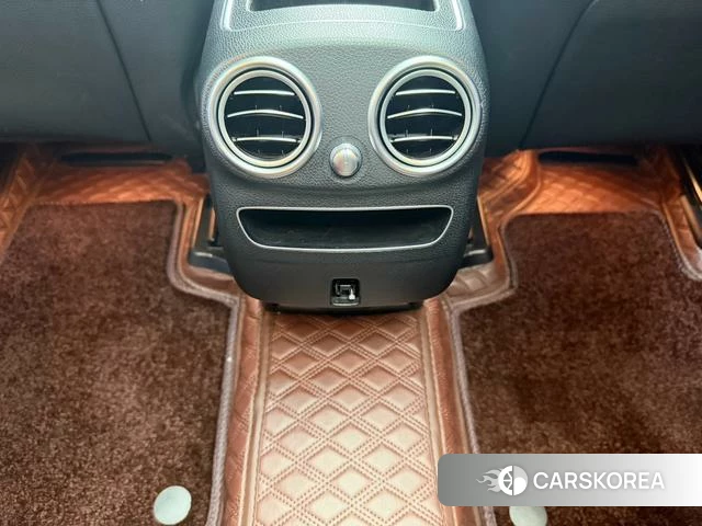 Mercedes-Benz GLC 2021 Черный из Китая, фото 6