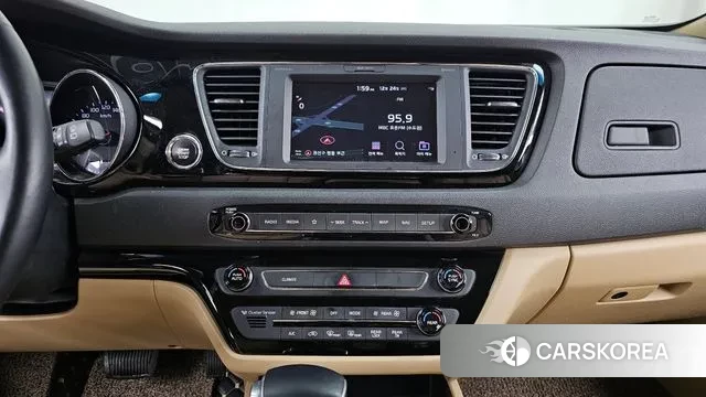 Kia The New Carnival 2019 Черный из Кореи, фото 6
