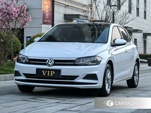 Volkswagen Polo 2022 Белый из Китая, фото 6