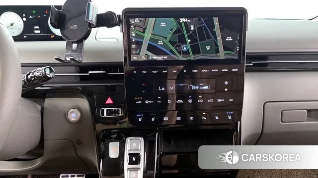 Hyundai Staria 2023 Белый из Кореи, фото 6