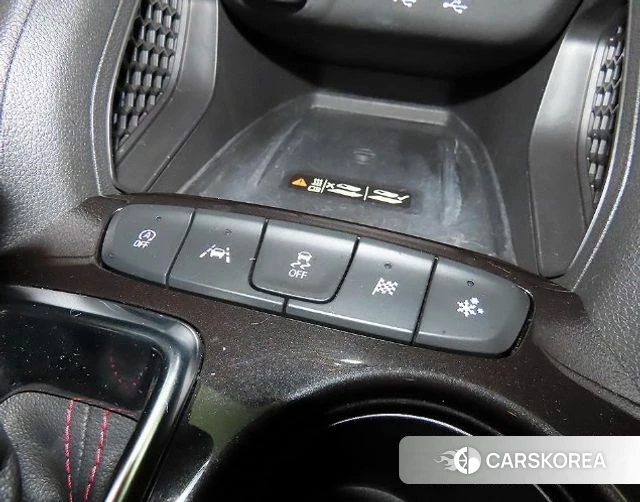 Chevrolet (GM Daewoo) Trailblazer 2024 Белый из Кореи, фото 6