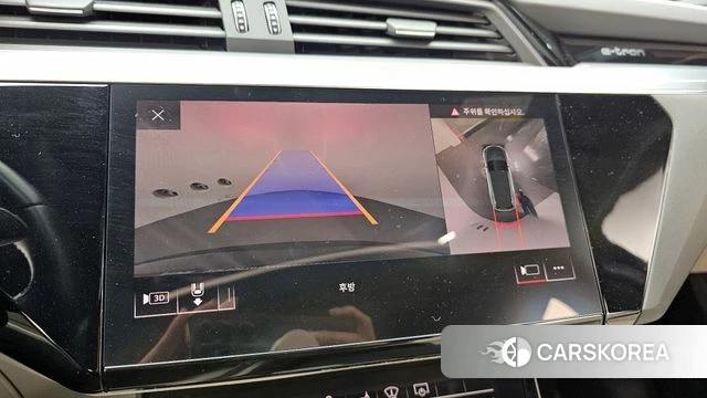 Audi e-Tron 2020 Серый из Кореи, фото 6