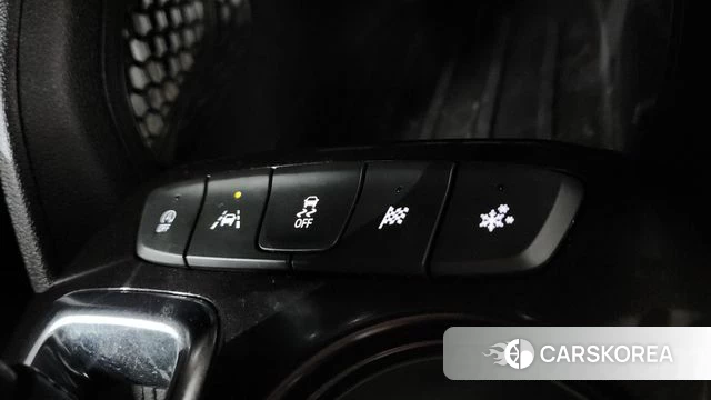 Chevrolet (GM Daewoo) Trailblazer 2022 Серебряный из Кореи, фото 6