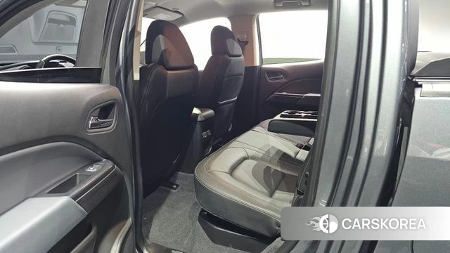 Chevrolet (GM Daewoo) Real New Colorado 2020 Серебристо-серый из Кореи, фото 6