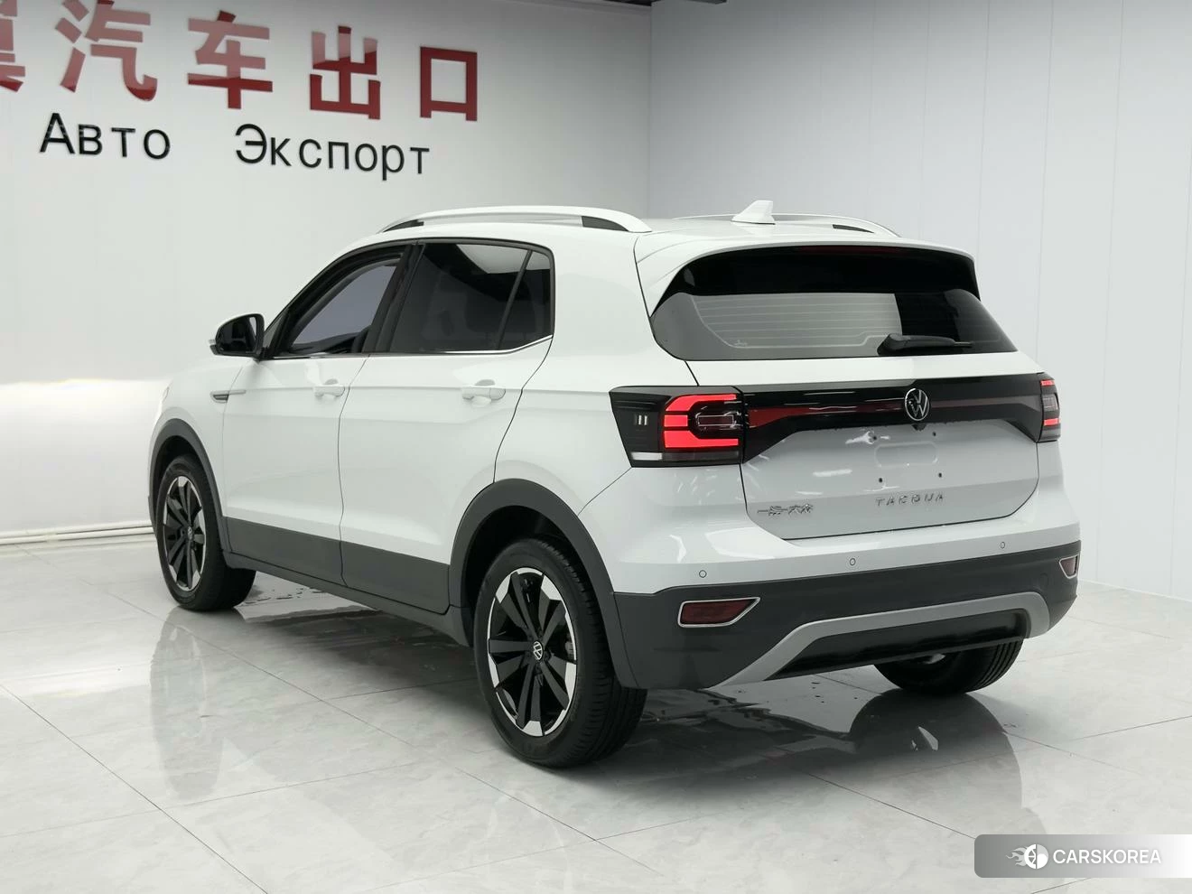 Volkswagen Exploring the shadow id 4485317 из Китая 6