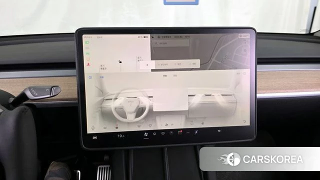 Tesla Model Y 2024 Черный из Кореи, фото 6