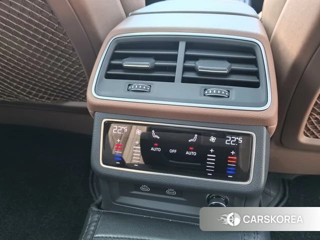 Audi A6L 2024 Черный из Китая, фото 6