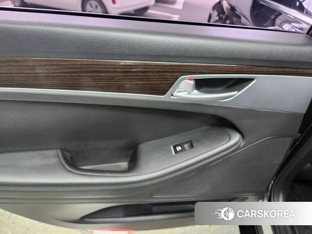 Genesis G80 2018 Черный из Кореи, фото 6