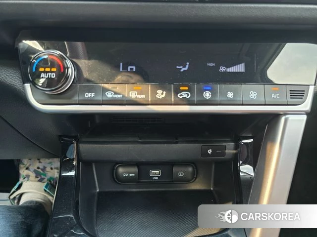 Kia Seltos 2020 Синий из Кореи, фото 6