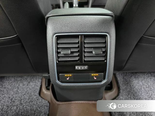 Volkswagen The New Passat 2018 Белый из Кореи, фото 6