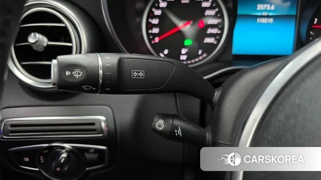 Mercedes-Benz C-Class W205 2019 Серебряный из Кореи, фото 6