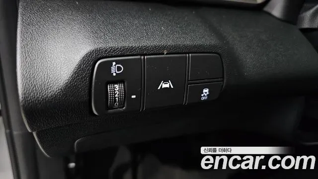 Hyundai Avante (CN7) 2021 Серебристо-серый из Кореи, фото 6