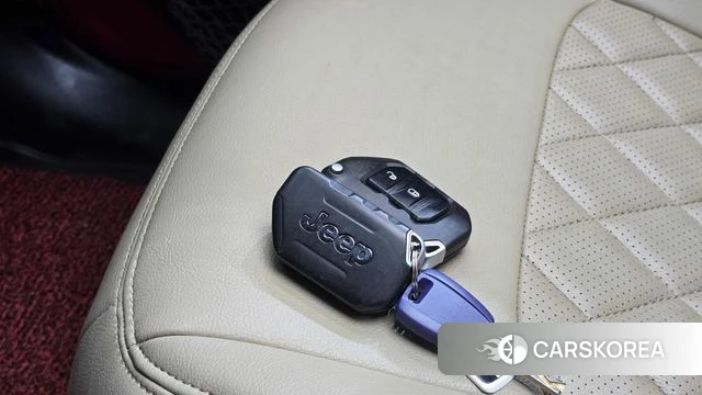 Jeep Wrangler (JL) 2021 Красный из Кореи, фото 6