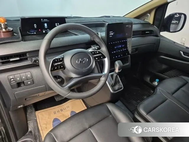 Hyundai Staria 2022 Черный из Кореи, фото 6