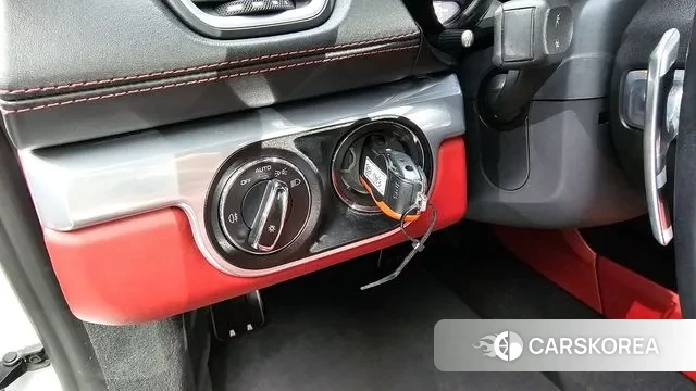 Porsche 718 Boxster 2018 Белый из Кореи, фото 6