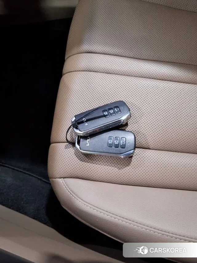 Kia K8 2023 Черный из Кореи, фото 6