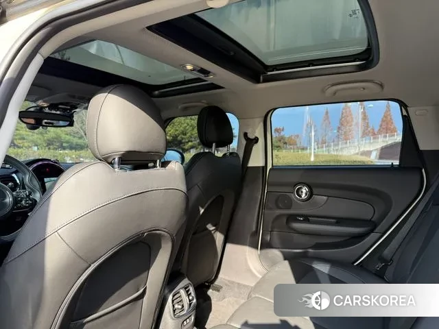 Mini Cooper SD Clubman 2020 Белый из Кореи, фото 6