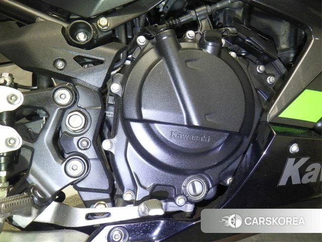 Проданный Kawasaki NINJA 400 2019 из Японии