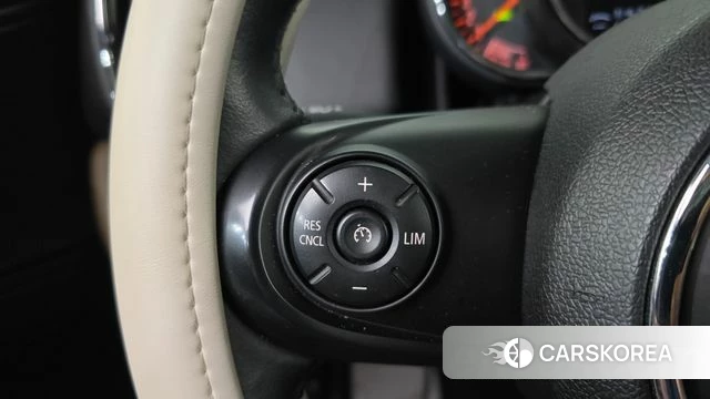 Mini Cooper Countryman 2019 Черный из Кореи, фото 6