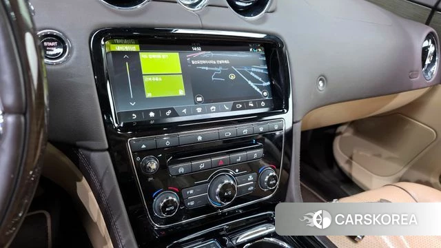 Jaguar All New XJ 2018 Фиолетовый из Кореи, фото 6