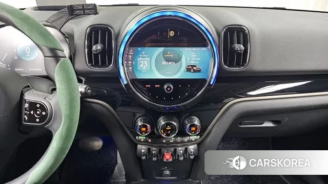 Mini Cooper Countryman 2022 Песочный из Кореи, фото 6