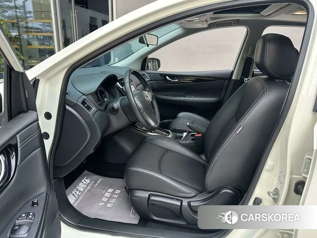 Nissan TIIDA 2021 Белый из Китая, фото 6