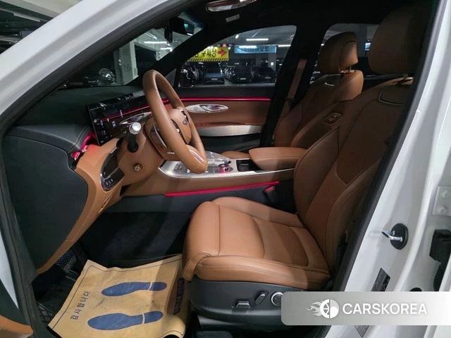 Genesis GV70 2025 Белый из Кореи, фото 6