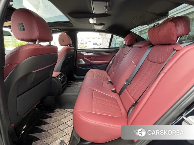 BMW 5 series 2022 Черный из Китая, фото 6