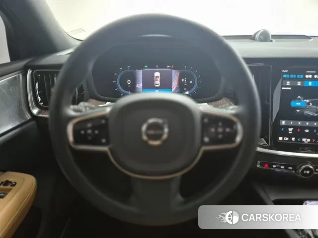 Volvo V60 Cross-Country 2nd Generation 2025 Белый из Кореи, фото 6