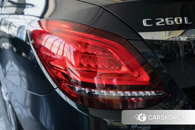 Mercedes-Benz Class C 2020 Зеленый из Китая, фото 6