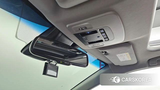 Toyota Camry (XV70) 2018 Серебряный из Кореи, фото 6