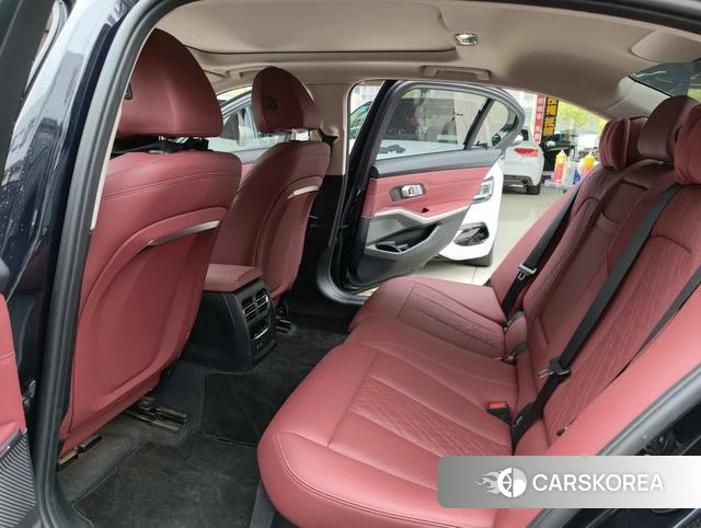 BMW 3 series 2025 Черный из Китая, фото 6