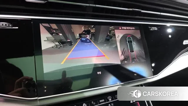 Audi Q8 (4M) 2023 Серый из Кореи, фото 6