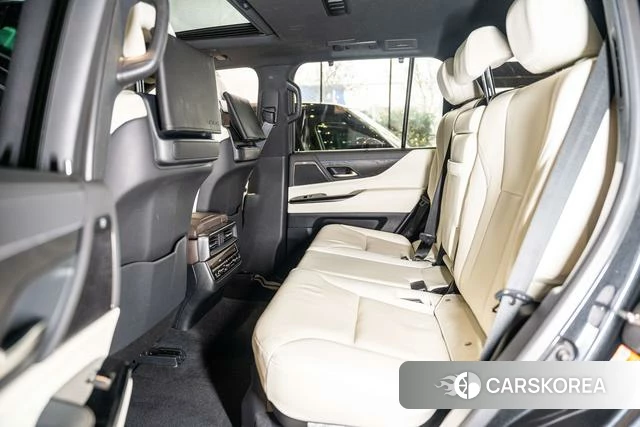 Lexus LX 2025 Черный из Китая, фото 6