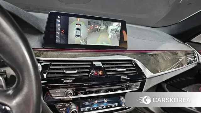 BMW 5 Series (G30) 2018 Белый из Кореи, фото 6
