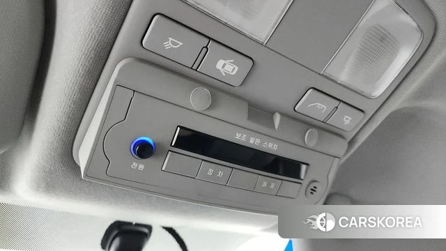 Hyundai The New Grand Starex 2018 Желтый из Кореи, фото 6