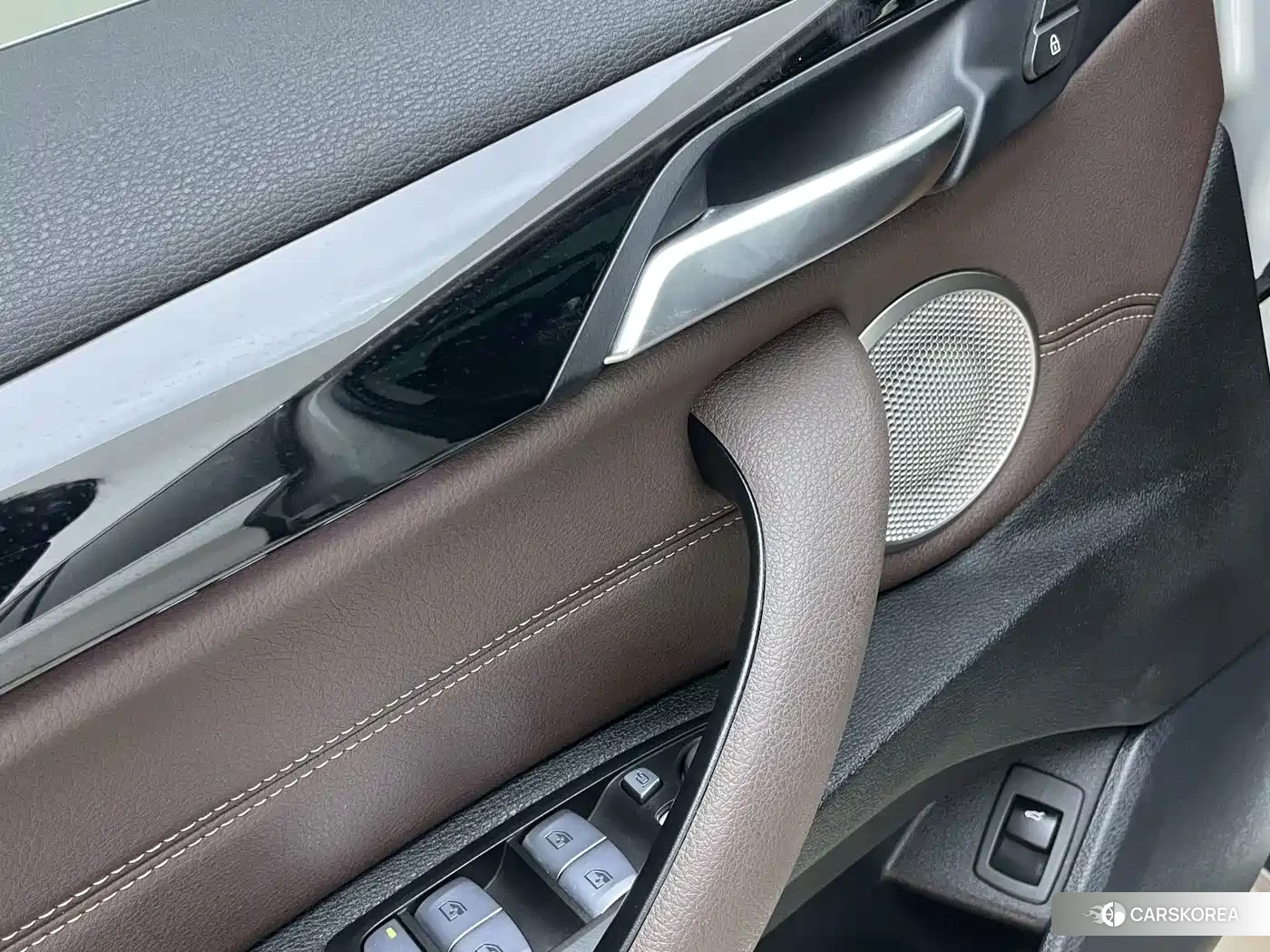 BMW X1 id 4659699 из Китая 7