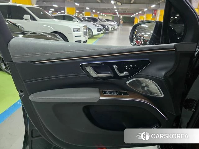 Mercedes-Benz EQS SUV X296 2023 Черный из Кореи, фото 6
