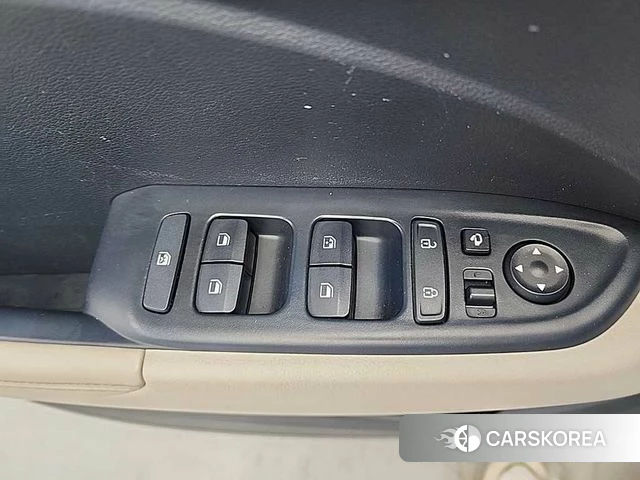 Hyundai Venue 2019 Белый из Кореи, фото 6