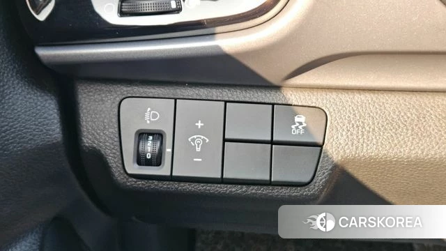 Kia Stonic 2019 Белый из Кореи, фото 6