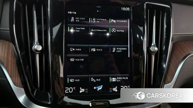 Volvo S60 3rd generation 2021 Белый из Кореи, фото 6