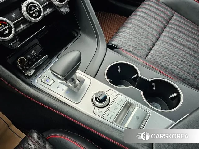 Genesis G70 2018 Черный из Кореи, фото 6