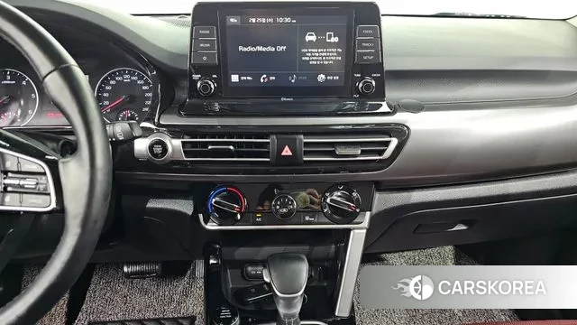 Kia Seltos 2020 Синий из Кореи, фото 6