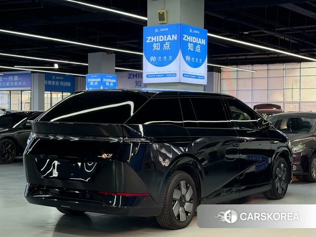 Xiaopeng Motors Xiaopeng X9 2024 Черный из Китая, фото 6