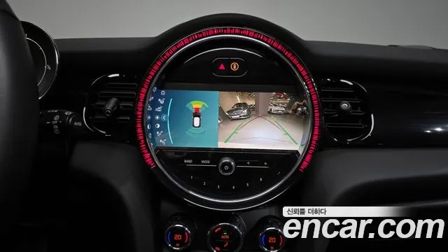 Mini Cooper 2023 Песочный из Кореи, фото 6