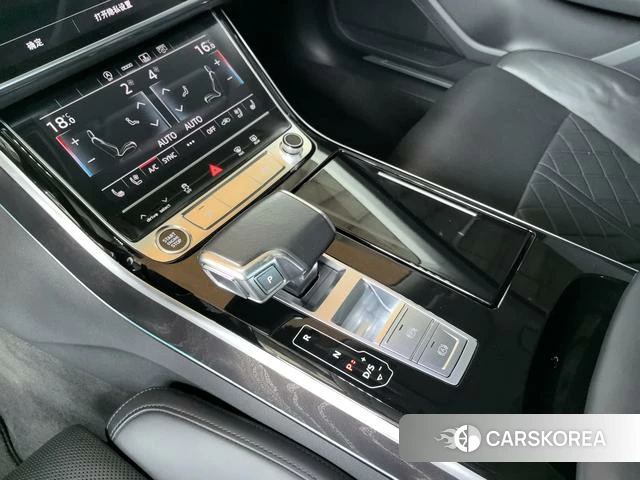 Audi A8 2021 Черный из Китая, фото 6