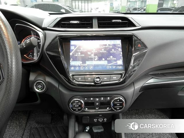 Chevrolet (GM Daewoo) Trailblazer 2020 Серебристо-серый из Кореи, фото 6