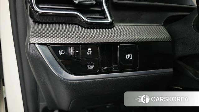 Kia Sportage 5th Generation Hybrid 2022 Белый из Кореи, фото 6