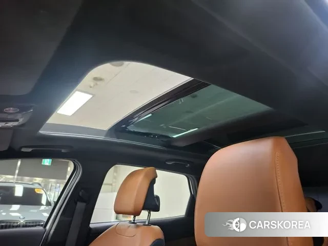 Kia Sportage 5th Generation Hybrid 2022 Белый из Кореи, фото 6